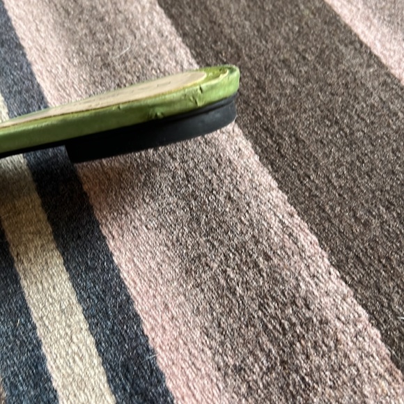 Bandolino size 8M slip on flat - Picture 9 of 9